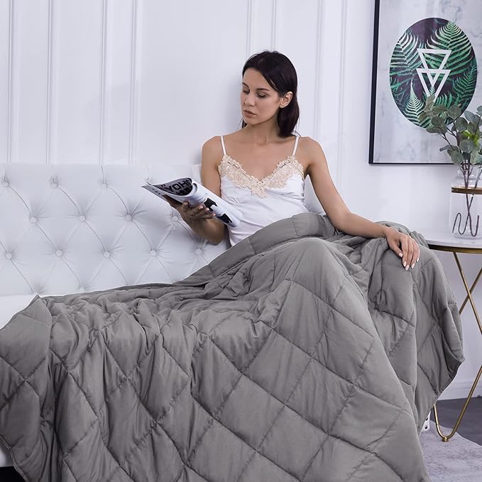L'AGRATY Weighted Blanket - 48"x72" 15lbs Cooling Breathable Heavy Blanket Microfiber Material with Glass Beads for Adult All-Season Summer Fall Winter Soft Thick Comfort