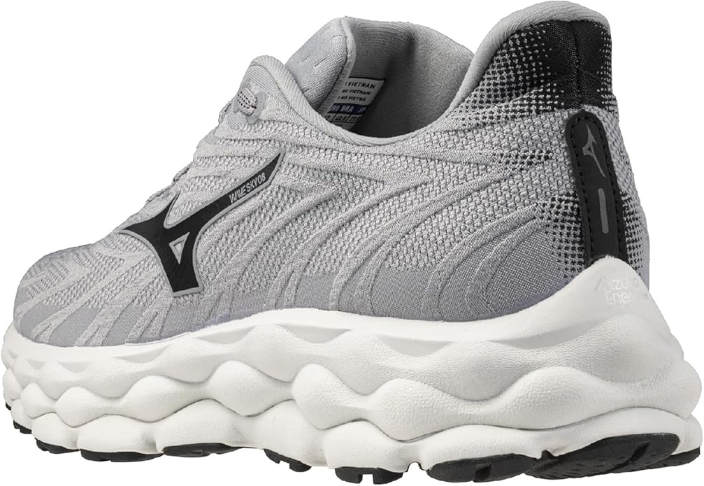 Mizuno Men's Wave Sky 8 Running Shoe